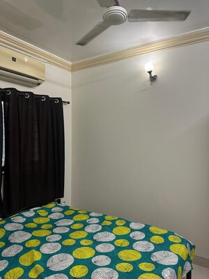 Bedroom in 3 BHK Apartment at Viman Nagar – for Rent