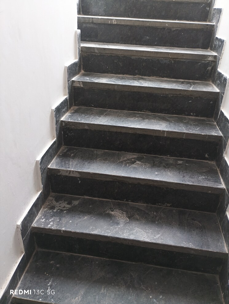 undefined, lajpat nagar iii Commercial Office Space 900 Sq.Ft. In Lajpat Nagar Iii Delhi 9245308