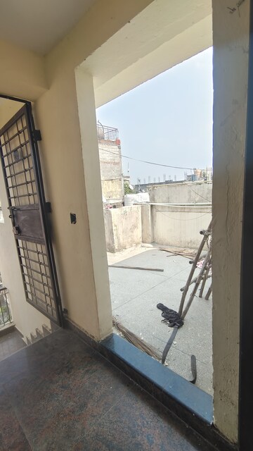 Building Lobby in 1 BHK Builder Floor at Palm Residency Chhatarpur, Chattarpur – for Rent