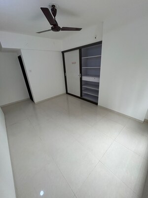 3 BHK Apartment For Sale in Sudarshan Sky Garden, Ghodbunder Road