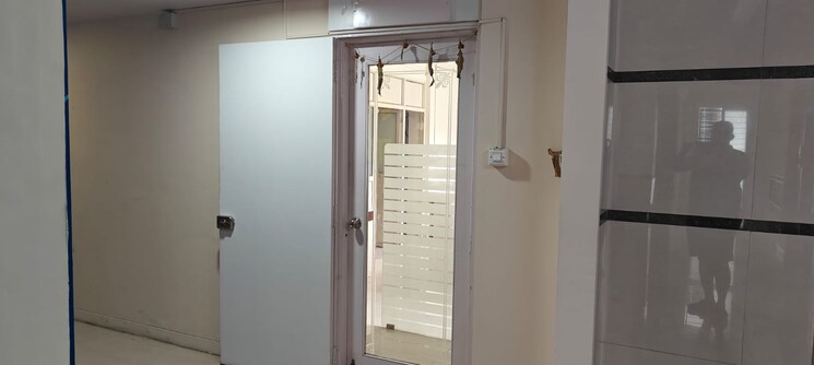 undefined, pratibha-apartments Commercial Office Space 650 Sq.Ft. In Panch Pakhadi Thane 9245402