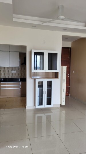 Room in 1 BHK Apartment at Prestige Lake Ridge, Uttarahalli – for Sale