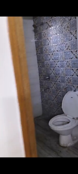 Bathroom in 3 BHK Apartment at RWA Apartments Sector 72, Sector 72 – for Rent