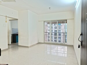 Room in 3 BHK Apartment at Harmony Signature Towers, Owale – for Sale