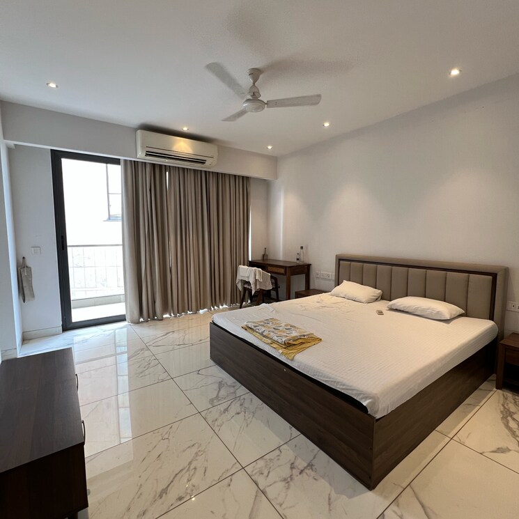 Bedroom, sector 14 5 Bedroom 729 Sq.Yd. Builder Floor In Sector 14 Gurgaon 9245537