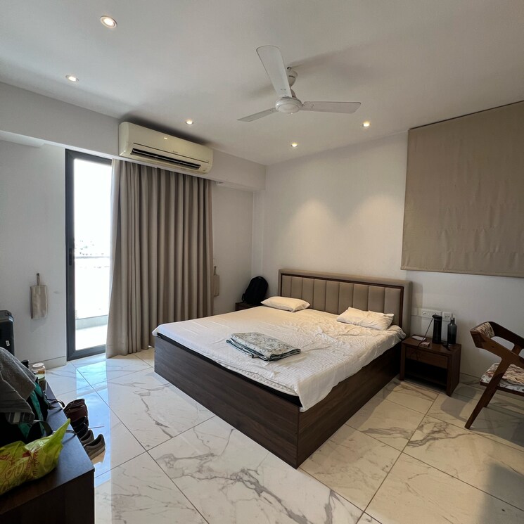 Bedroom, sector 14 5 Bedroom 729 Sq.Yd. Builder Floor In Sector 14 Gurgaon 9245537