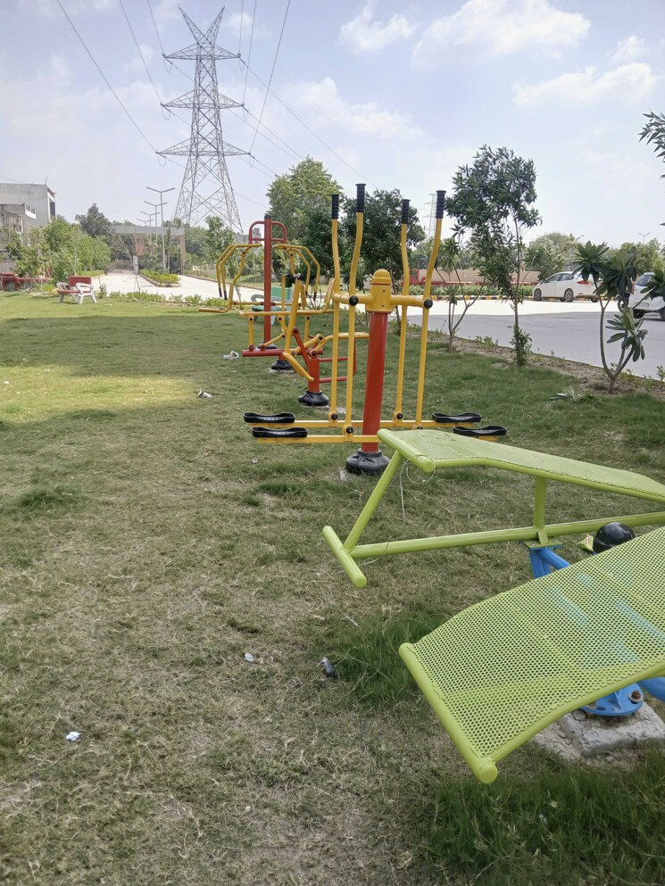 Garden, adore-happy-homes-pride 3 Bedroom 850 Sq.Ft. Apartment In Sector 75 Faridabad 9245459