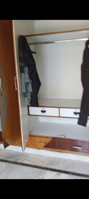 Furnished Amenities in 3 BHK Apartment at NTPC Township, Sector 33 – for Rent