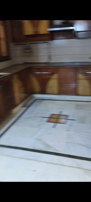 Furnished Amenities in 3 BHK Apartment at NTPC Township, Sector 33 – for Rent