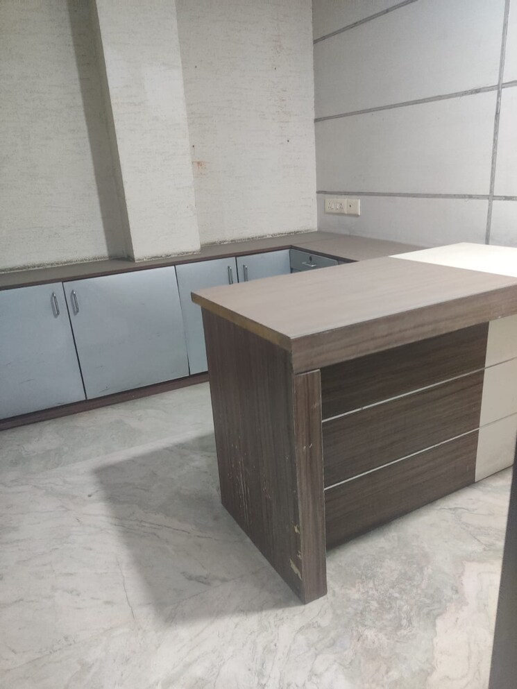 Team Area, yusuf sarai Commercial Office Space 1700 Sq.Ft. In Yusuf Sarai Delhi 9245450