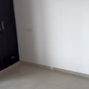 Room in 3 BHK Apartment at Royal Towers Noida, Sector 60 – for Sale