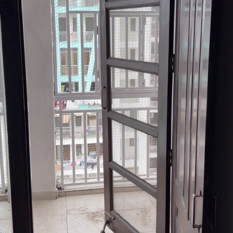 Balcony, royal-towers-noida 3 Bedroom 1550 Sq.Ft. Apartment In Sector 60 Noida 9245557