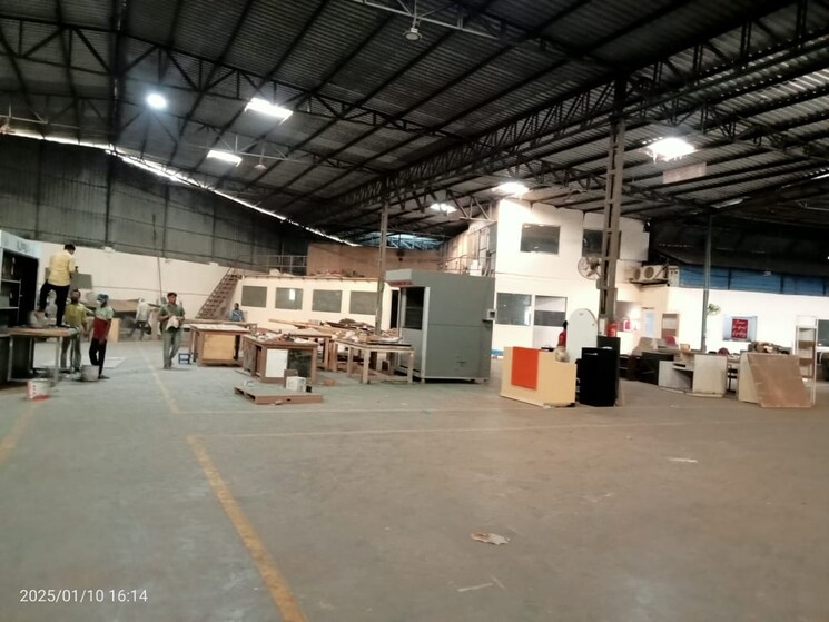 Parking, virar east Commercial Warehouse 28900 Sq.Ft. In Virar East Palghar 9245498