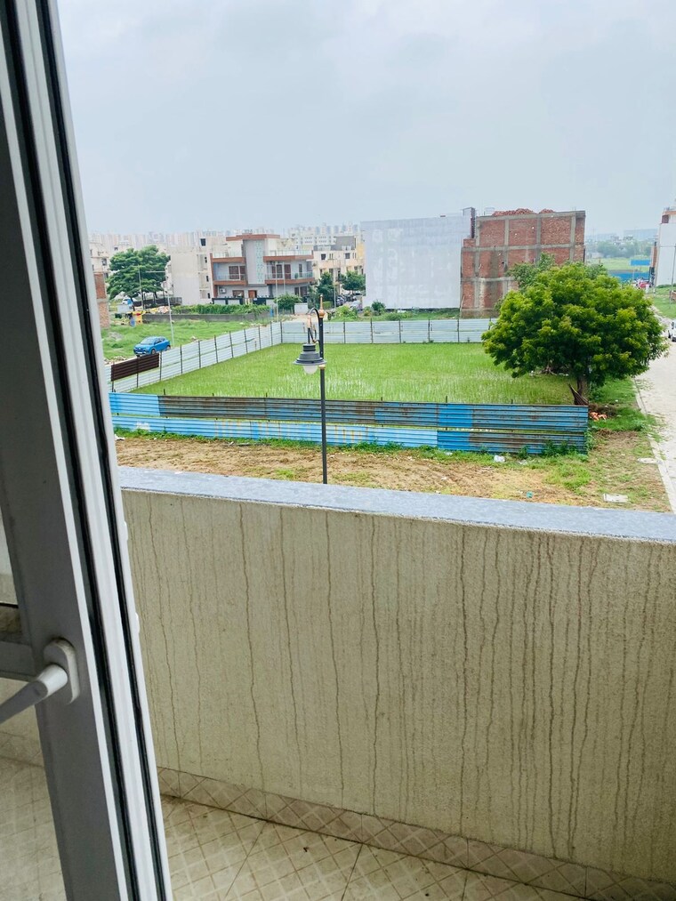 Balcony, wave-prime-floors 2 Bedroom 194 Sq.Yd. Builder Floor In Wave City Ghaziabad 9245628