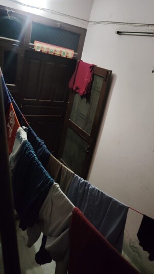 Furnished Amenities in 2.5 BHK Independent House at Laxmi Bazar, Sector 8 – for Sale