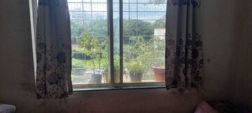 Room in 1 BHK Apartment at Shewalwadi – for Rent