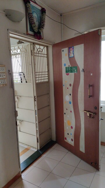  3 BHK Apartment at Shivtirth Nagar – for Rent