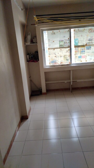 Master Bedroom in 3 BHK Apartment at Shivtirth Nagar – for Rent