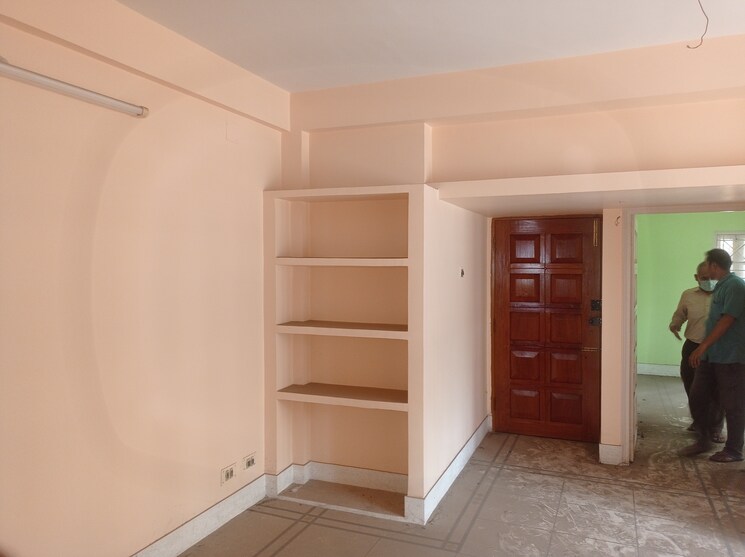 Master Bedroom, golf green 2 Bedroom 1050 Sq.Ft. Apartment In Golf Green Kolkata 9245639