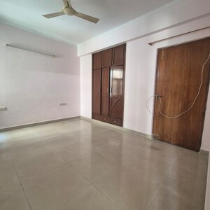 Room in 3 BHK Apartment at Airport Apartments, Islampur – for Sale