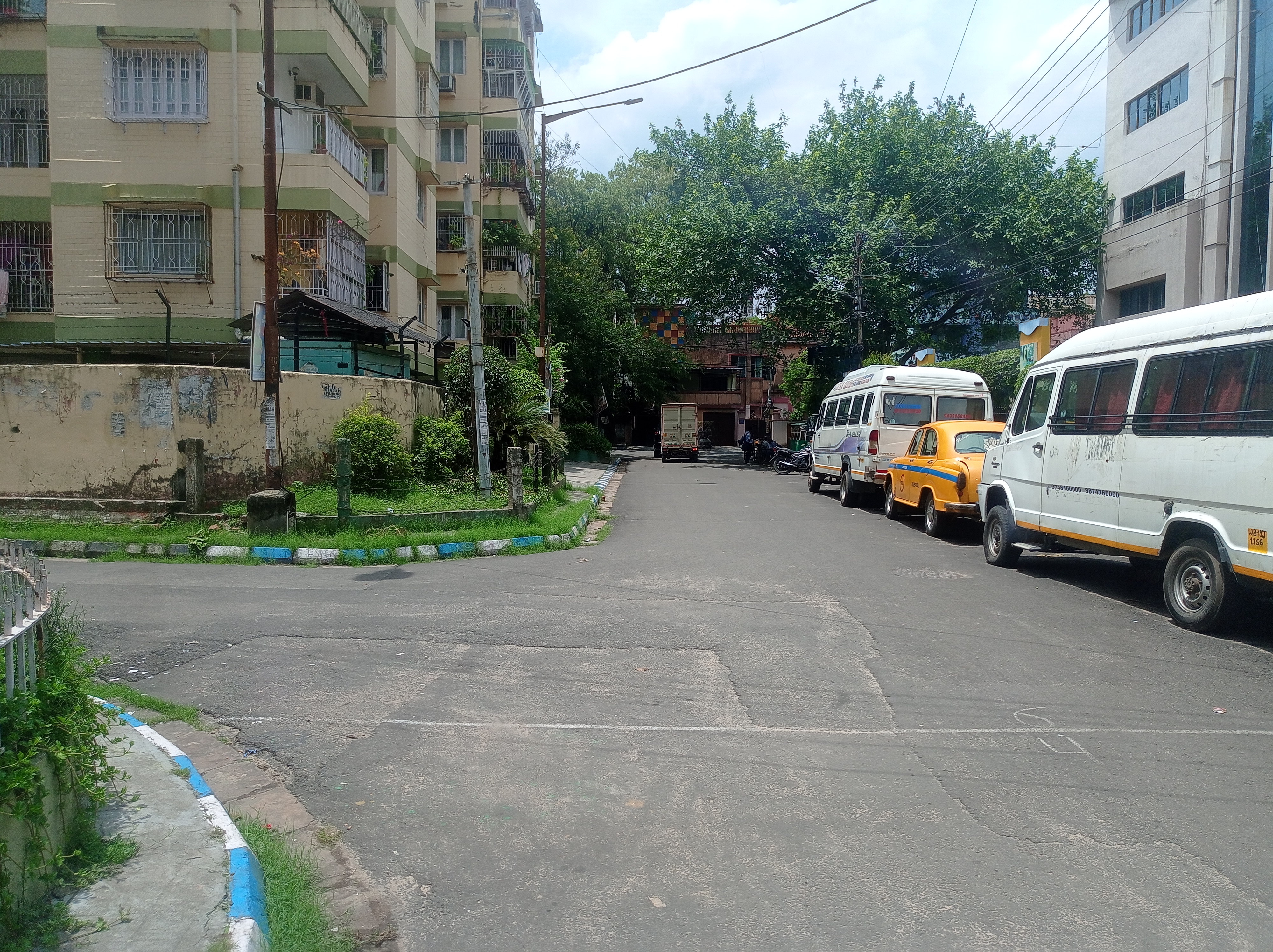 2 BHK Apartment For Sale in 2bhk Action Area ii