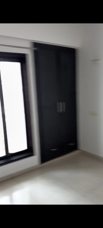 Building Lobby in 3 BHK Apartment at Shatabdi Vihar Sector-61, Sector 61 – for Sale