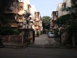 2 BHK Apartment – Exterior View View at Arvasu Chs Ltd, Santacruz West - for Rent