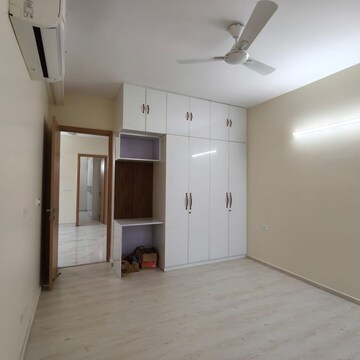 Room in 3 BHK Apartment at M3M Heights, Sector 65 – for Rent