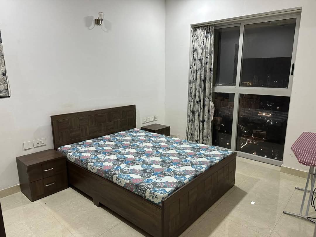 1 BHK Apartment For Rent in Lodha Vista
