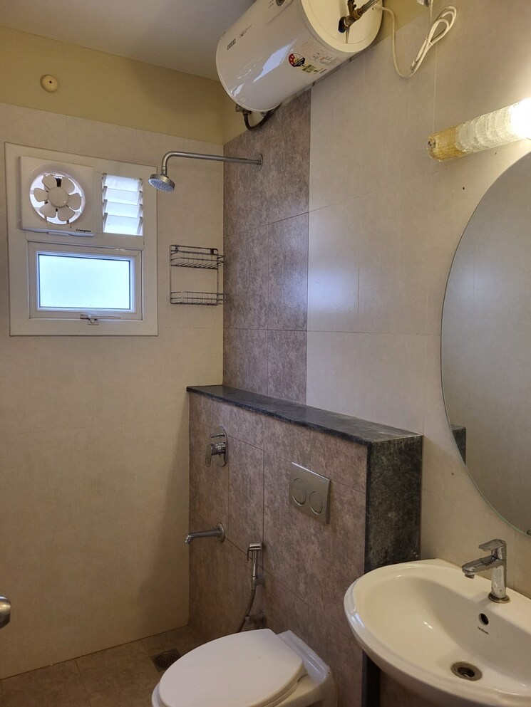 Bathroom, vaishnavi-serene 2 Bedroom 940 Sq.Ft. Apartment In Yelahanka Bangalore 9245946