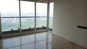 Room in 3 BHK Apartment at Ajmera Greenfinity, Wadala East – for Sale