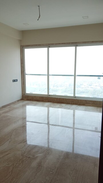 Room in 3 BHK Apartment at Ajmera Greenfinity, Wadala East – for Sale