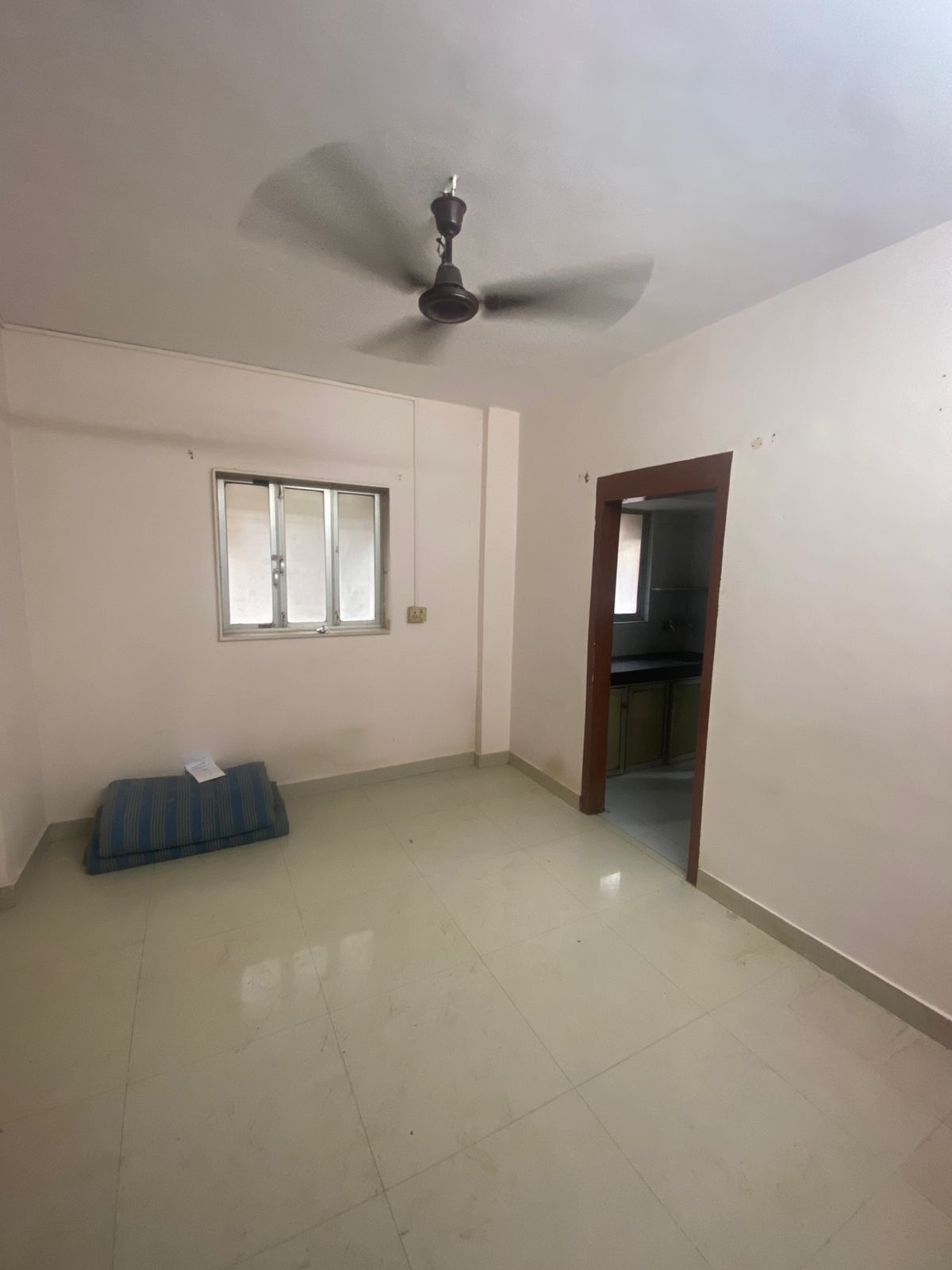 1 RkApartment For Rent in Gan Sidhi Chs
