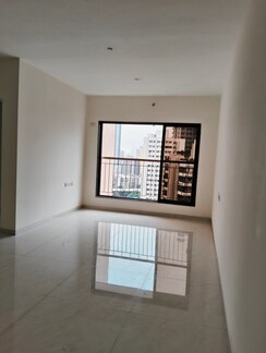 2 BHK Apartment For Sale in Rashi Tower