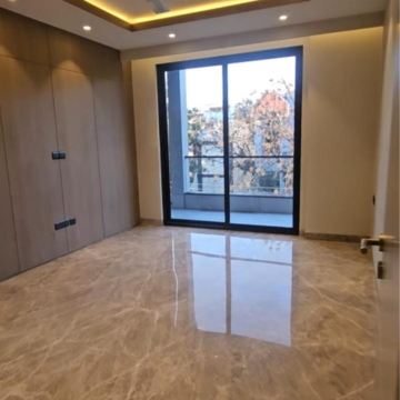 Room in 3 BHK Builder Floor at East Patel Nagar – for Sale
