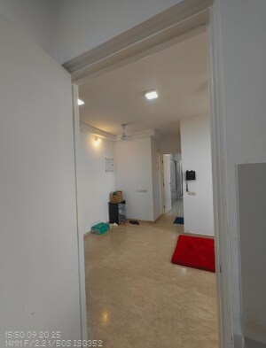 Room in 1 BHK Apartment at Thane West – for Rent