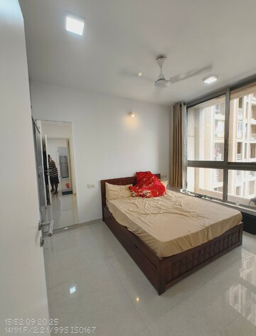 Bedroom in 1 BHK Apartment at Thane West – for Rent