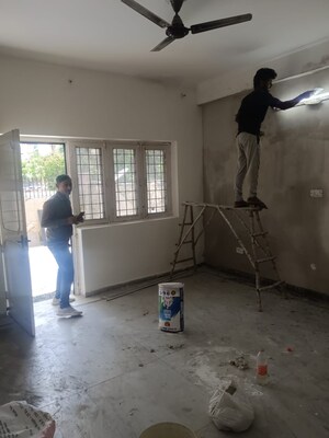 Living Room in 3 BHK Builder Floor at SS Mayfield Gardens, Sector 51 – for Rent