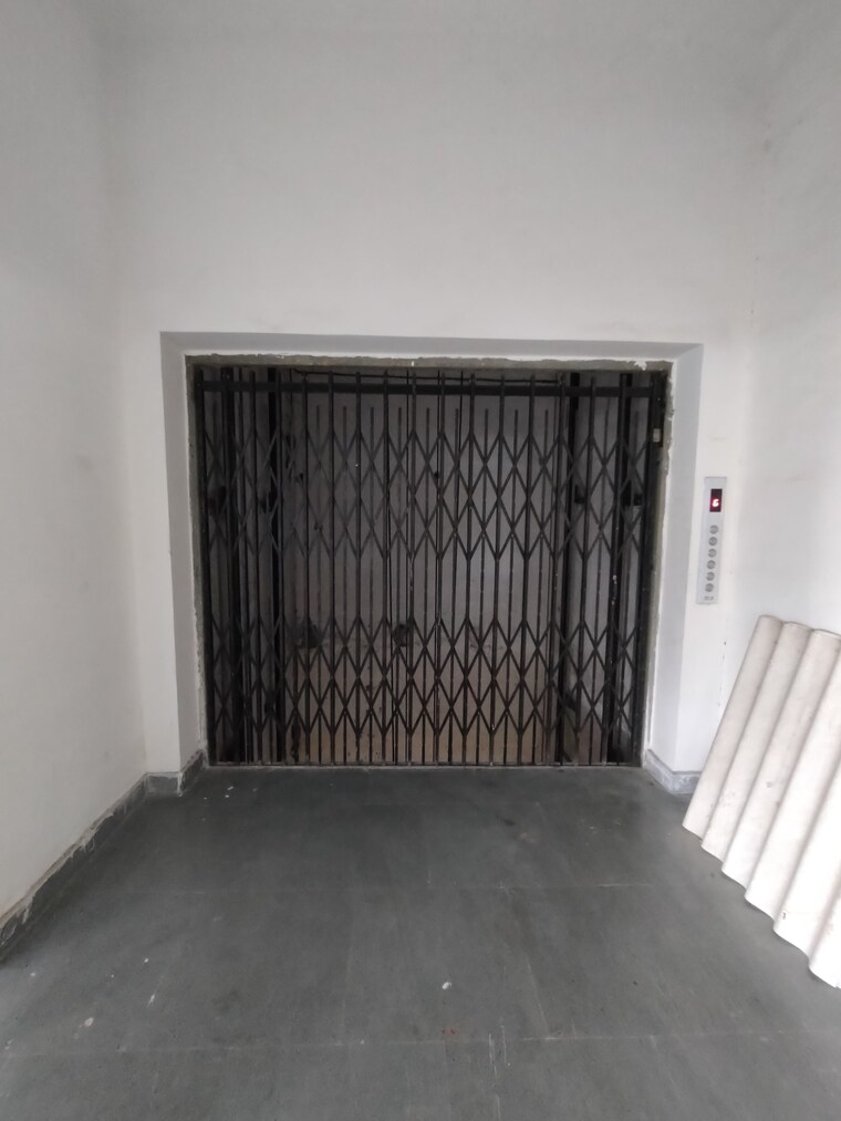 undefined, mahape Commercial Warehouse 8500 Sq.Ft. In Mahape Navi Mumbai 9246122