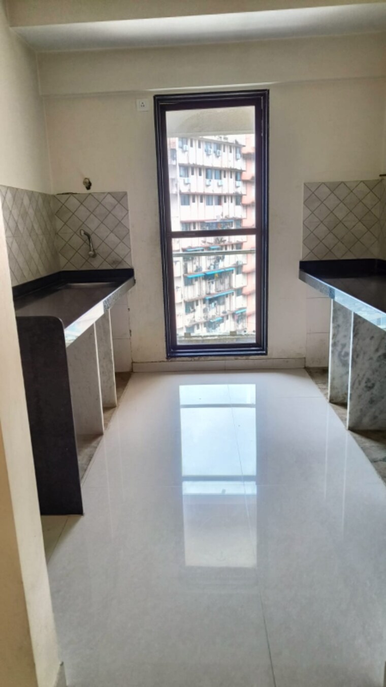 Kitchen, vakola 3 Bedroom 1200 Sq.Ft. Apartment In Vakola Mumbai 9246252