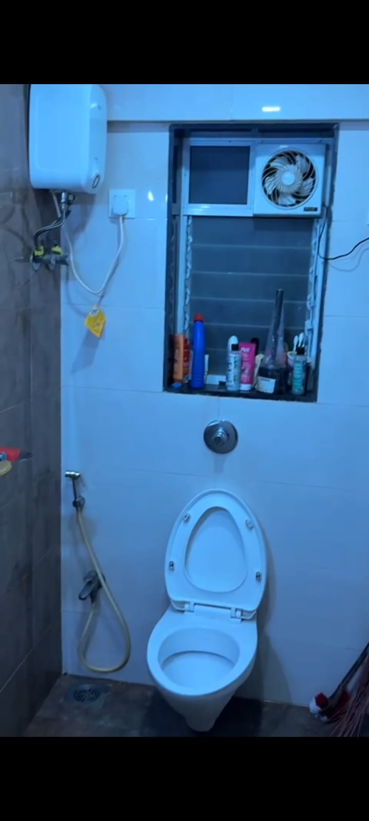 2 BHK + Pooja Room,Servant Room,Extra Room Apartment For Sale in Samar Heights