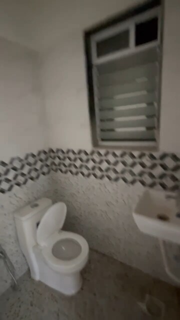 Bathroom in 1 BHK Apartment at Akash Deep Tower, Girgaon – for Rent