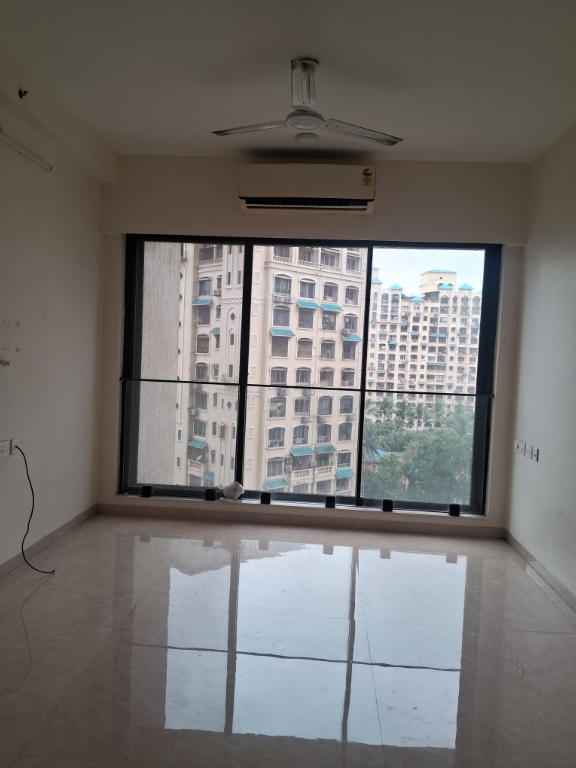 2 BHK Apartment For Rent in Dosti Eastern Bay