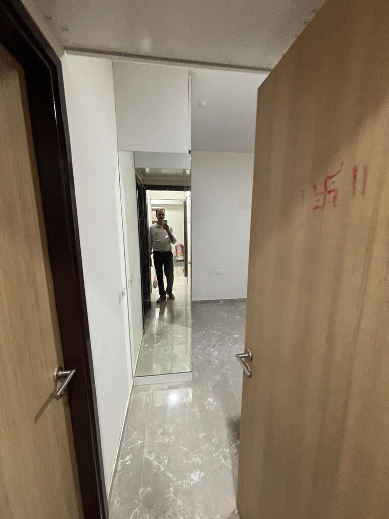 Room, powai 2 Bedroom 650 Sq.Ft. Apartment In Powai Mumbai 9246272