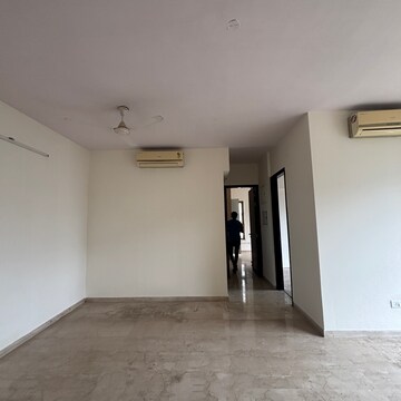 Room in 2 BHK Apartment at L&T Emerald Isle, Budhia Jadhav Wadi – for Rent