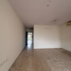 Room in 2 BHK Apartment at L&T Emerald Isle, Budhia Jadhav Wadi – for Rent
