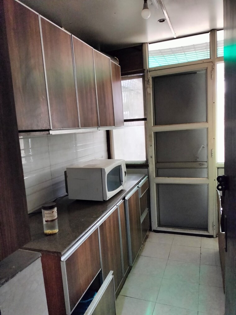 Kitchen, unitech-south-city-ii 2.5 Bedroom 240 Sq.Yd. Builder Floor In Sector 50 Gurgaon 9246189