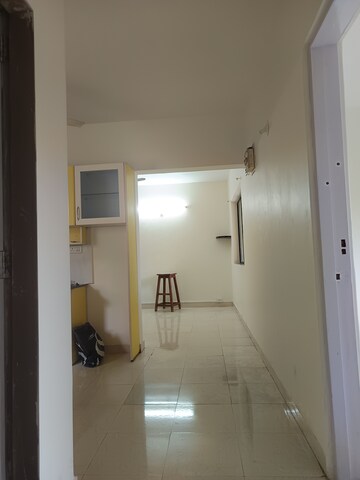 Room in 2 BHK Apartment at Spring Dales, Kharadi – for Rent