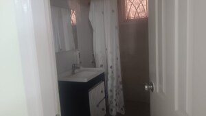 Bathroom in 3 BHK Builder Floor at SS The Lilac, Sector 49 – for Rent