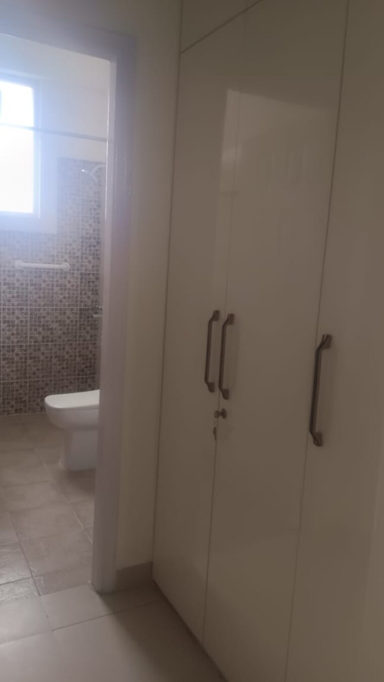 Bathroom, ss-the-lilac 3 Bedroom 300 Sq.Yd. Builder Floor In Sector 49 Gurgaon 9246284
